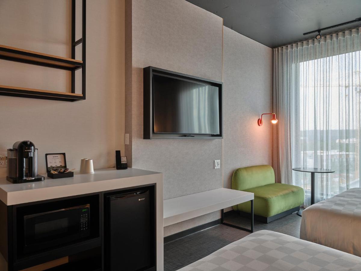 Alt Hotel Calgary University District 外观 照片