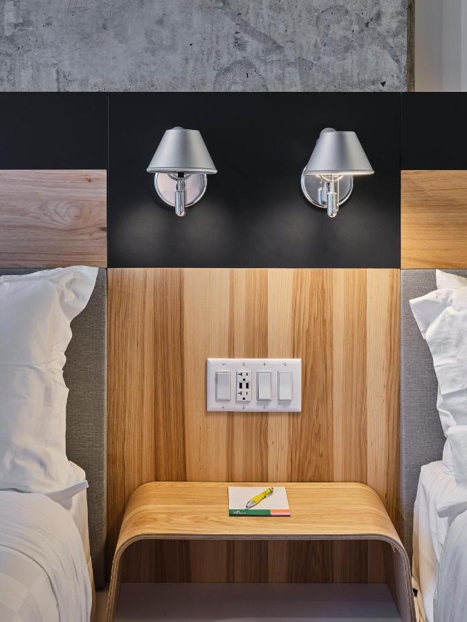Alt Hotel Calgary University District 外观 照片