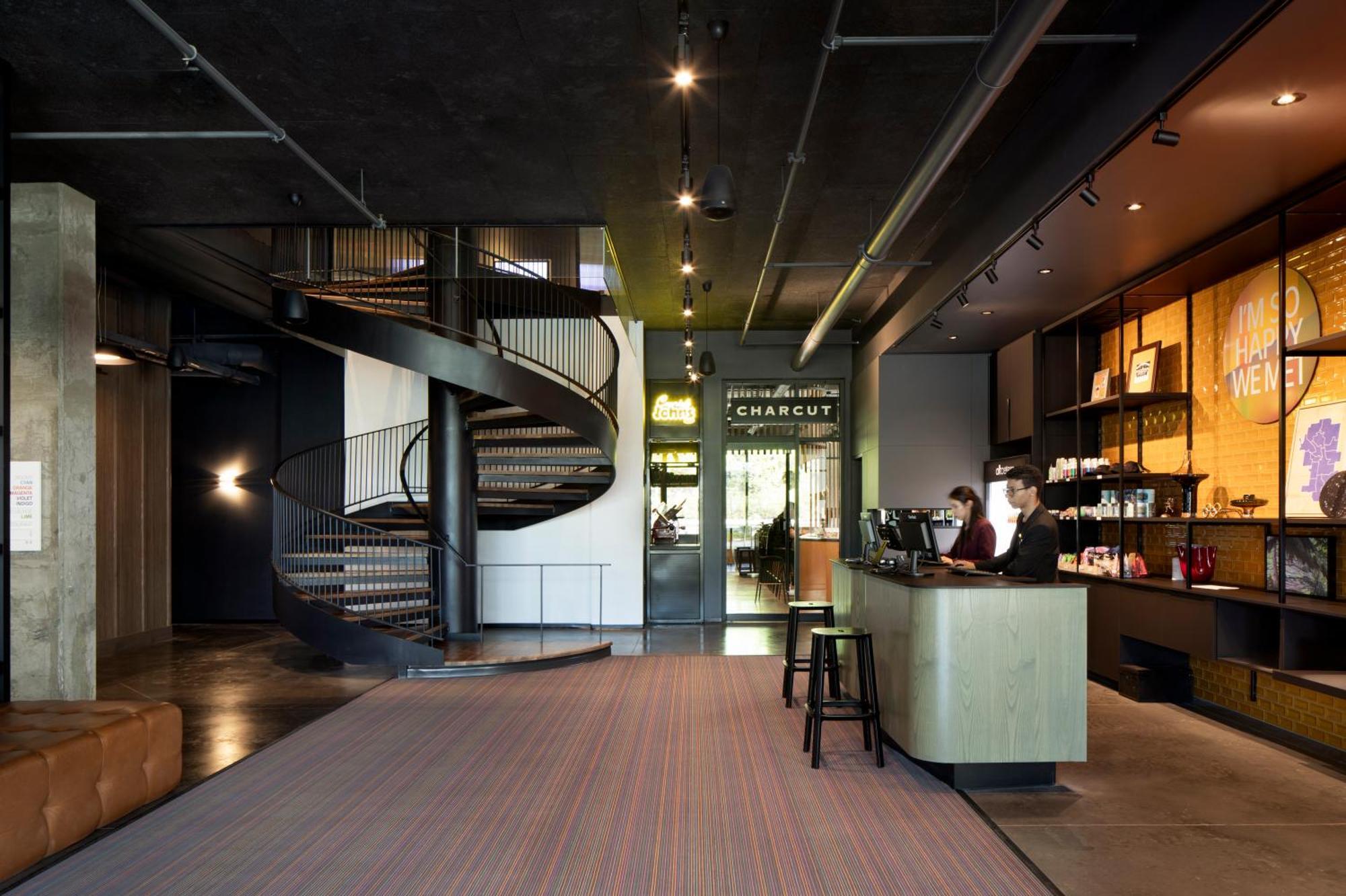 Alt Hotel Calgary University District 外观 照片